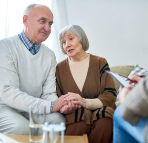 senior-couple-in-therapy-session-Y8CMQ2P-1024x684-1.jpg